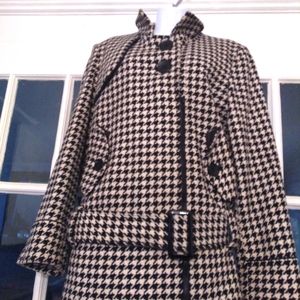 Black and white hound coat